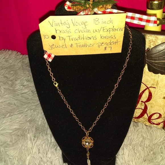 Jewelry - Picture 2 of 4